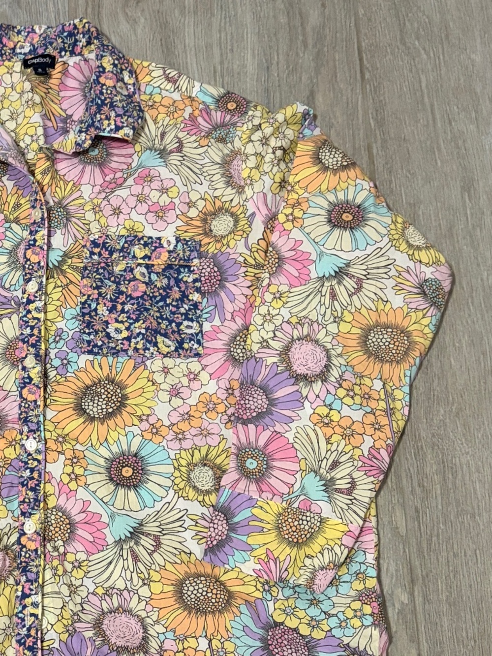 NWOT! Women's Gap Body Pastel Floral Oversized Boyfriend Sleep Shirt - SMALL